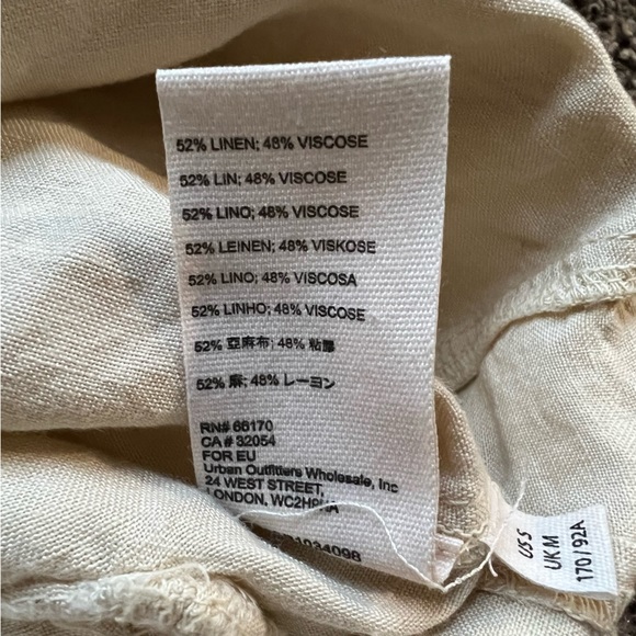 Free People - Tomboy Linen Shorts - Picture 8 of 8